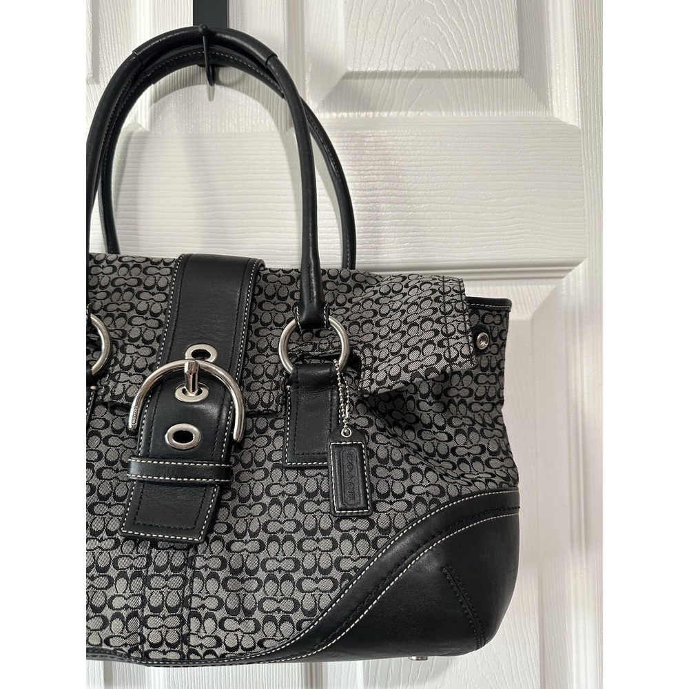Vintage Coach F10929 Soho black signature C canvas satchel with leather trim - Picture 3 of 13